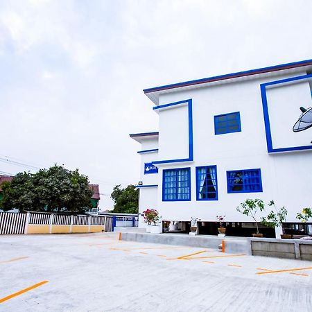 Blue House Aparthotel Ang Thong Buitenkant foto