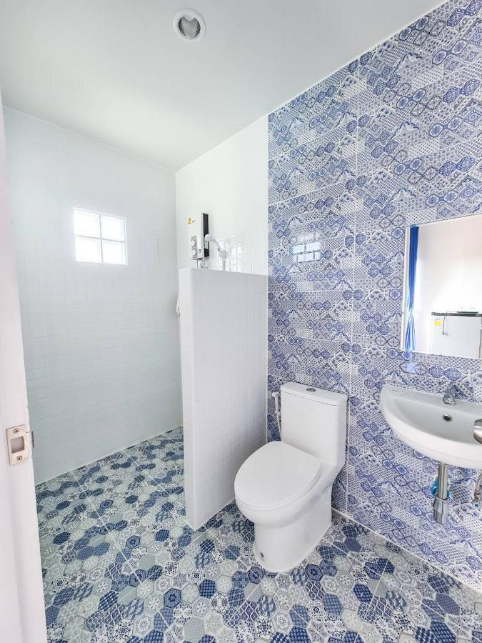 Blue House Aparthotel Ang Thong Buitenkant foto